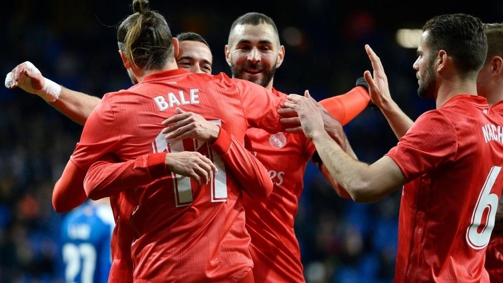 في ليلة تألق بنزيمة .. ريَال مدريد يدك شباك اسبانيول برباعية