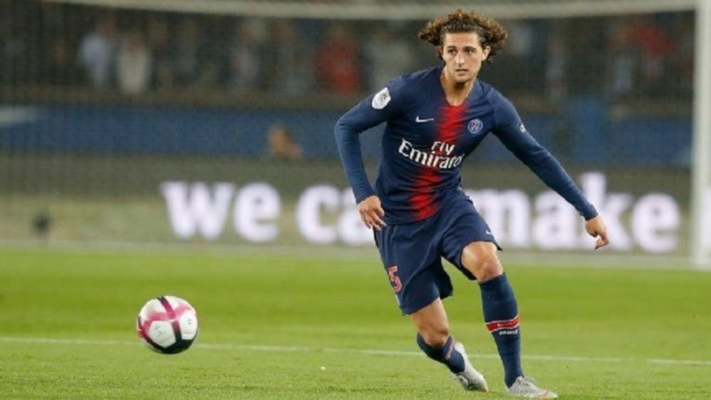 نجم باريس يرفض توتنهام لعيون ليفربول