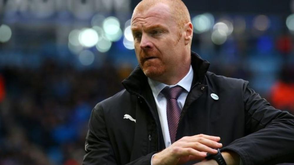 مدرب بيرنلي: سولسكاير منح الحرية لمانشستر يونايتد