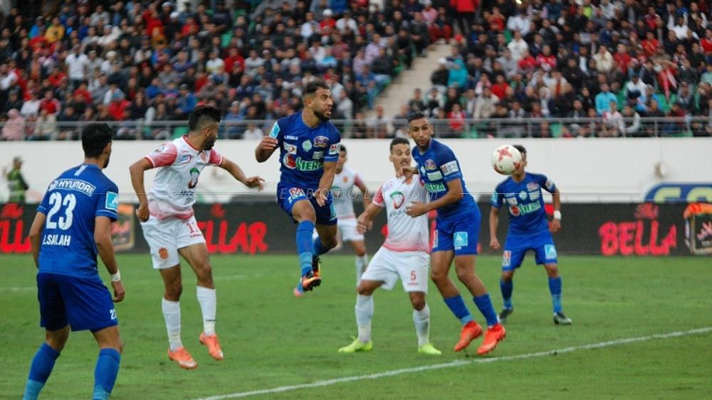 الكاف تكشف عن حكم مباراة الرجاء و حسنية أكادير في كأس الكونفدرالية