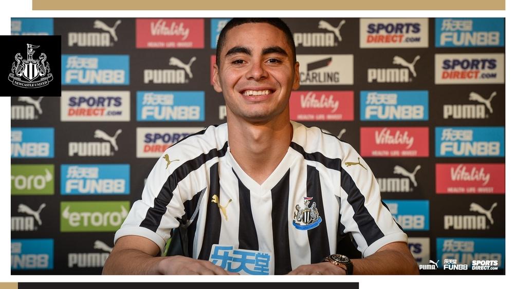 نيوكاسل يتعاقد مع ألميرون من الدوري الأمريكي ويستعير باريكا