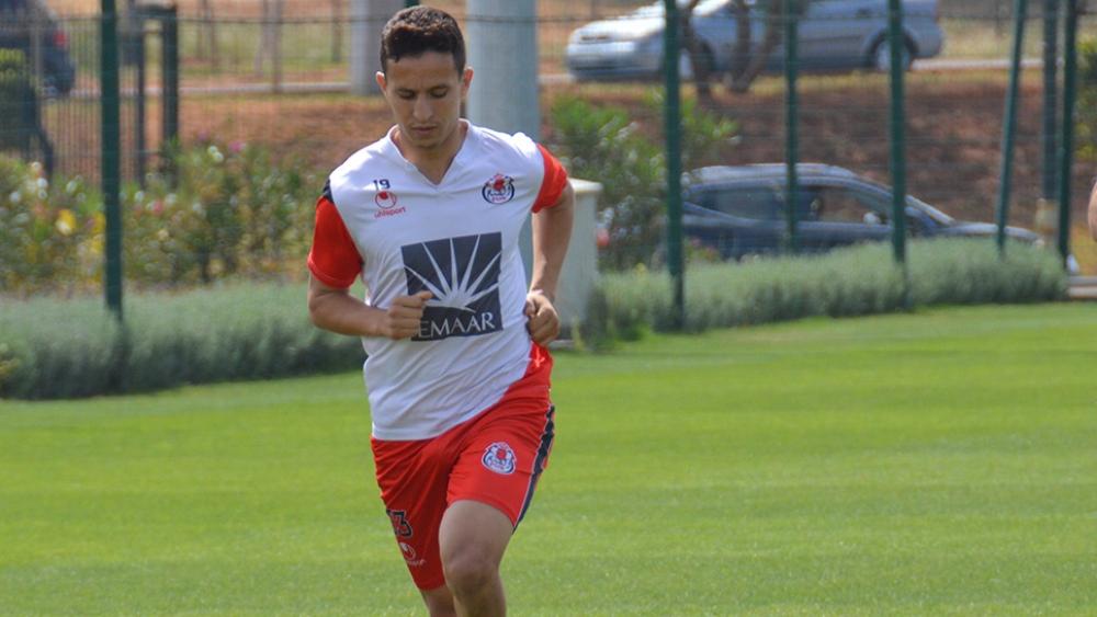 بدون فريق، الكناوي يتدرب مع الفريق الأول للفتح