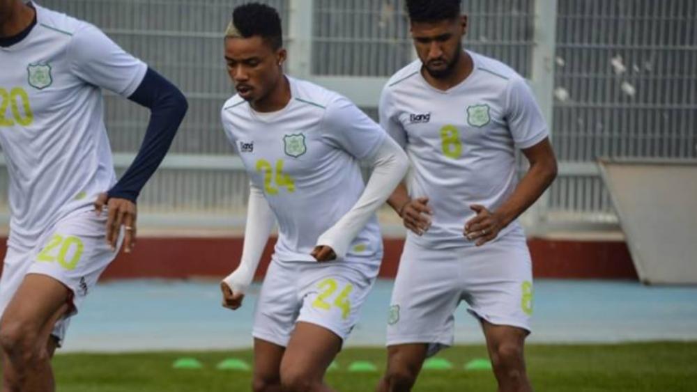 الدفاع الجديدي يتوصل بالبطاقة الدولية للغيني كمارا