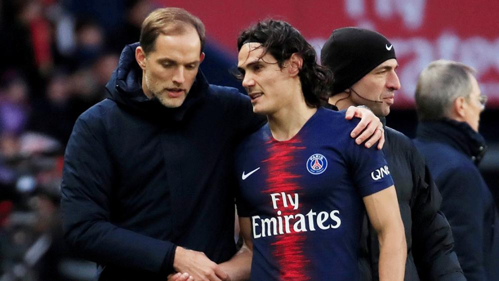 تقارير: كافاني لن يلعب أمام يونايتد وسيغيب شهراً