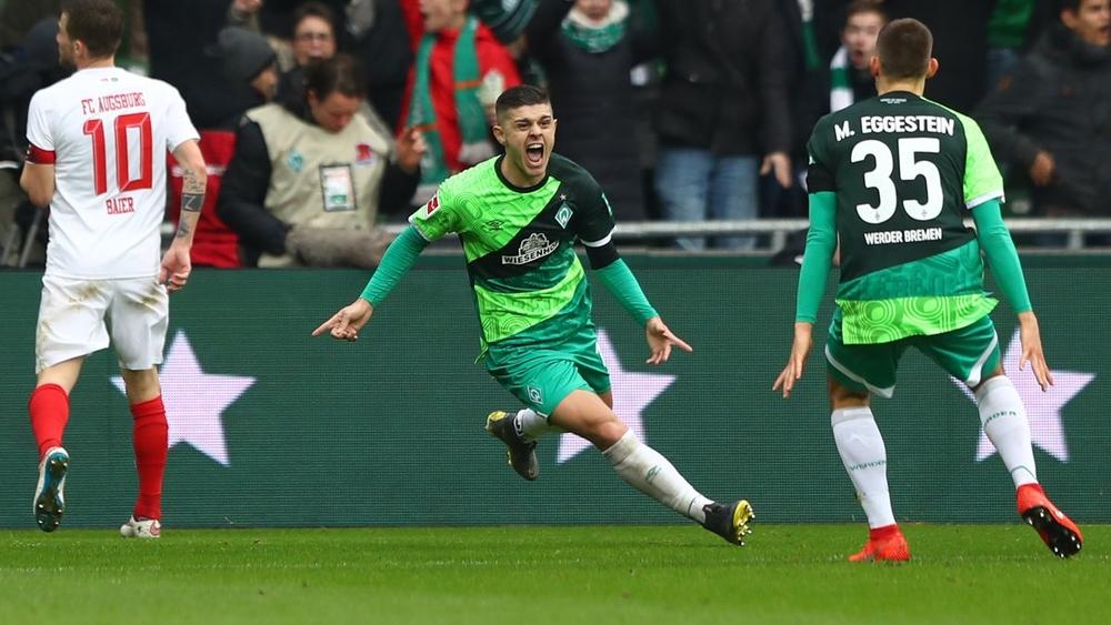 فيردر بريمن يكرم وفادة أوغسبورغ برباعية