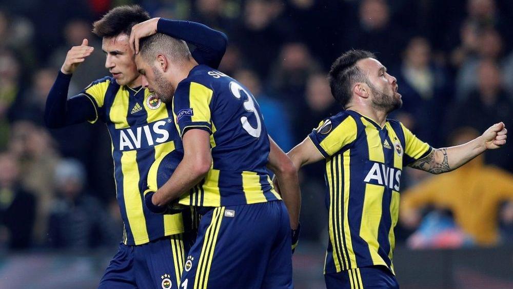 سليماني يقود فنربخشة إلى فوز صعب على زينيت