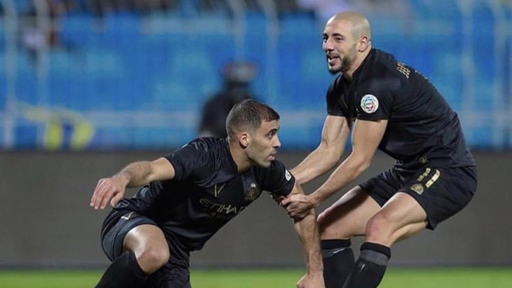 حمد الله: "عْلاَشْ نْخافْ ومعانا أمرابط .. ولا أهتم بأهدافي"