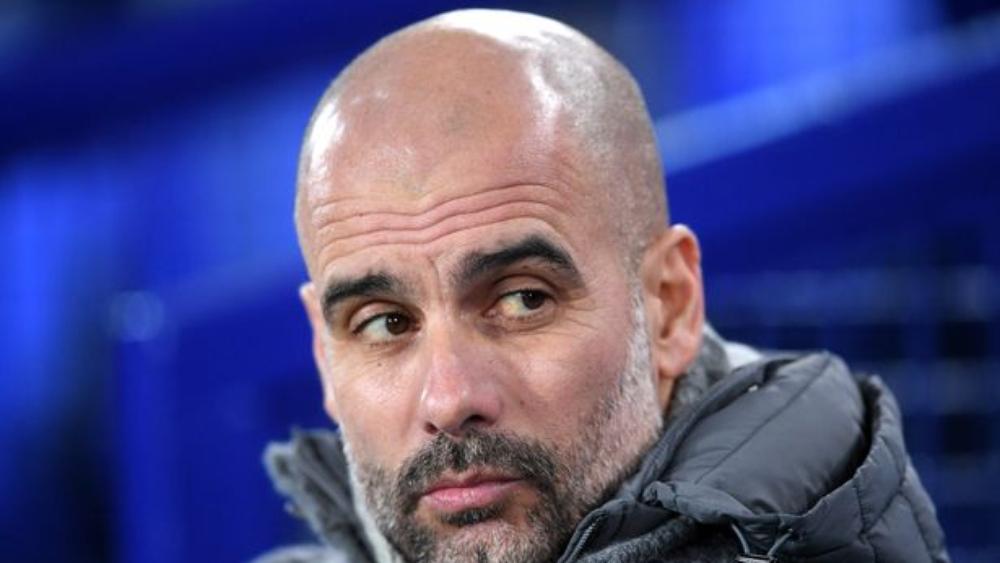 غوارديولا يُبدي احترامه لنيوبورت .. ويُناشد لاعبيه التأقلم