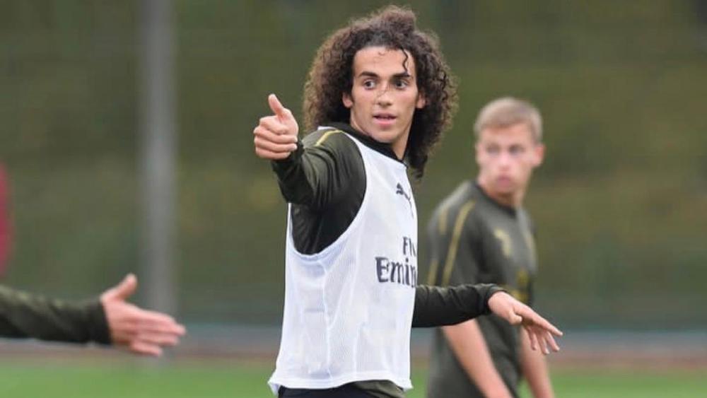 الكندوزي: أُدين بالفضل لهذا الشخص في تألقي وبروزي