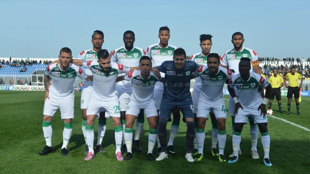 بادو الزاكي يحقق أول انتصار له رفقة الدفاع الحسني الجديدي على حساب اتحاد طنجة