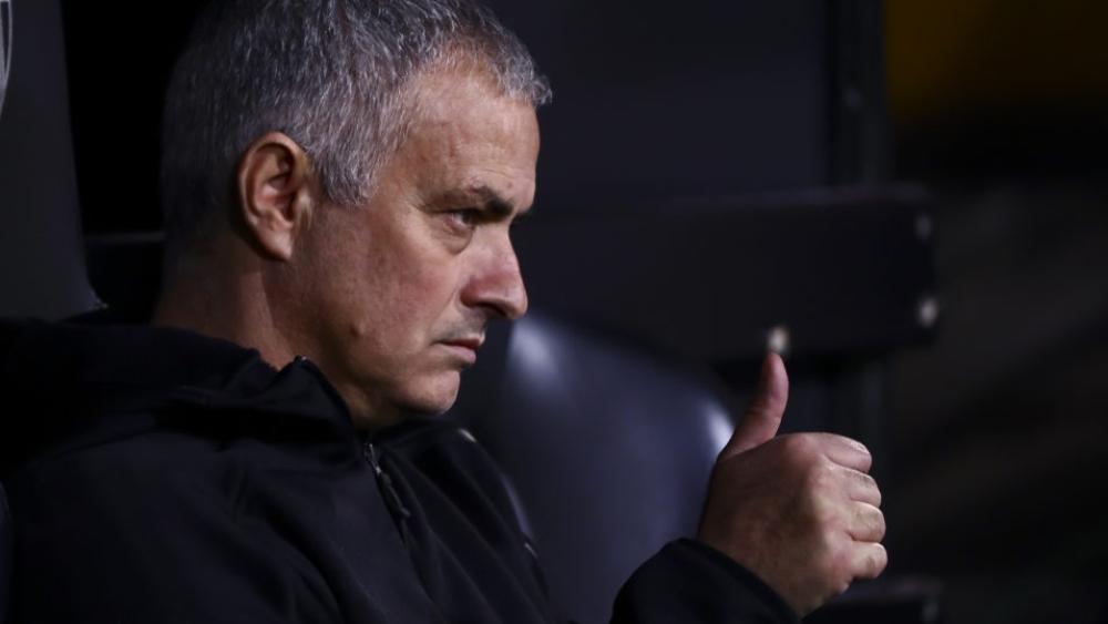 بعد فضيحة "البيرنابيو"، هل يكون مورينيو هو المنقذ؟