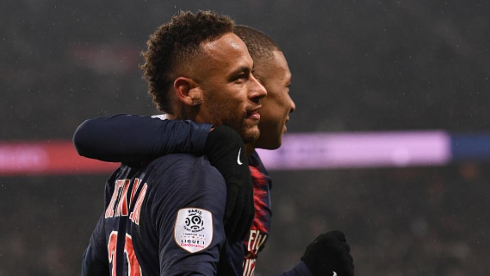 ريال مدريد يستهدف جوهرتي باريس بعد الخروج الأوروبي