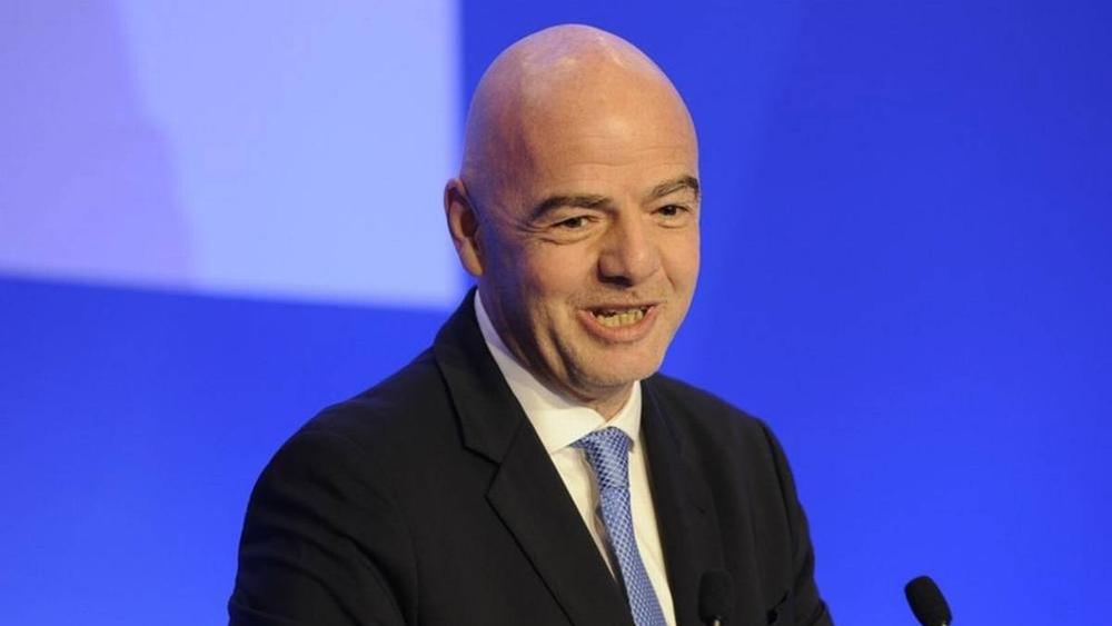 رئيس الـ'فيفا': نعم من الممكن الانتقال من 32 إلى 48 منتخبا في مونديال قطر