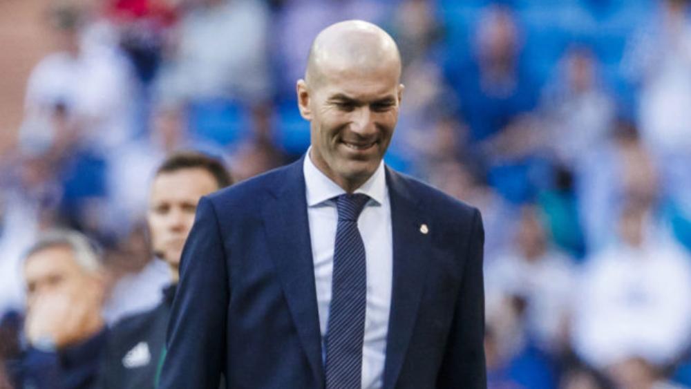 زيدان يدافع عن حرسه القديم، ويتحدث عن استبعاد كورتوا