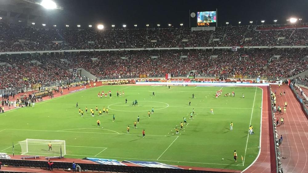 وضع العشب يدفع "كاف" لطلب استبدال برج العرب لمباريات الأهلي والزمالك