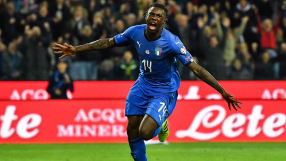 إيطاليا تتخطى فنلندا بثنائية