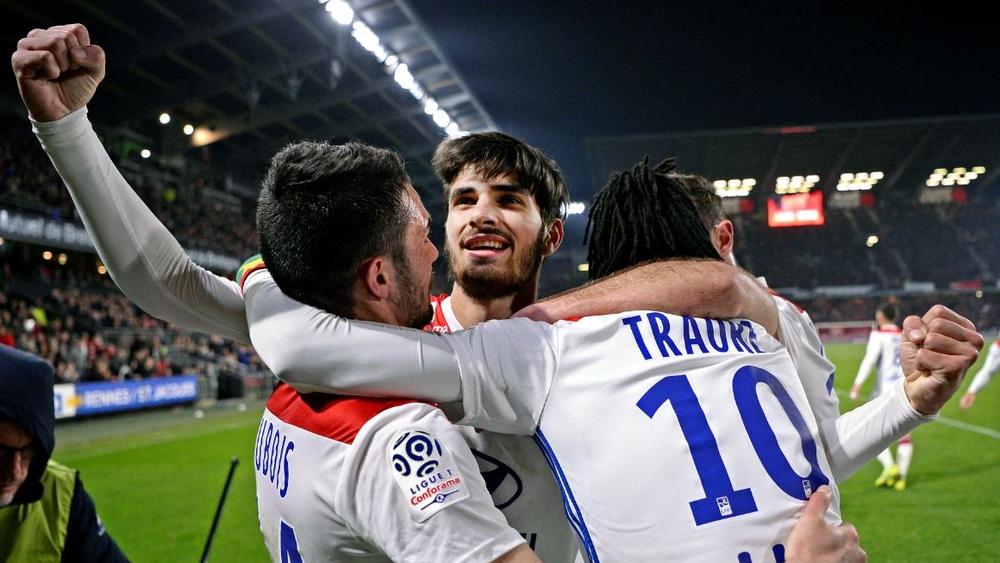 ليون يشدد الخناق على ليل بفوزه الصعب على رين