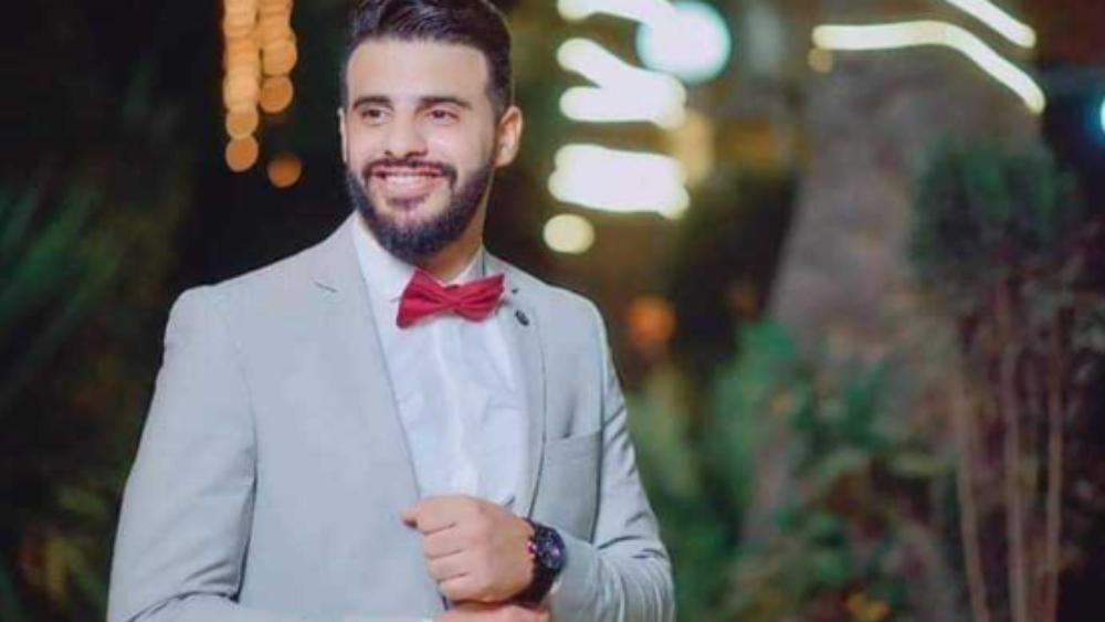 طعنة "مُتعصبة" تودي بحياة شاب مصري بسبب لقاء القمة