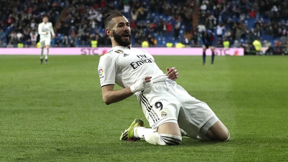 بنزيمة يدخل تاريخ "الليغا" ويحقق ما عجز عنه ميسي وكريستيانو