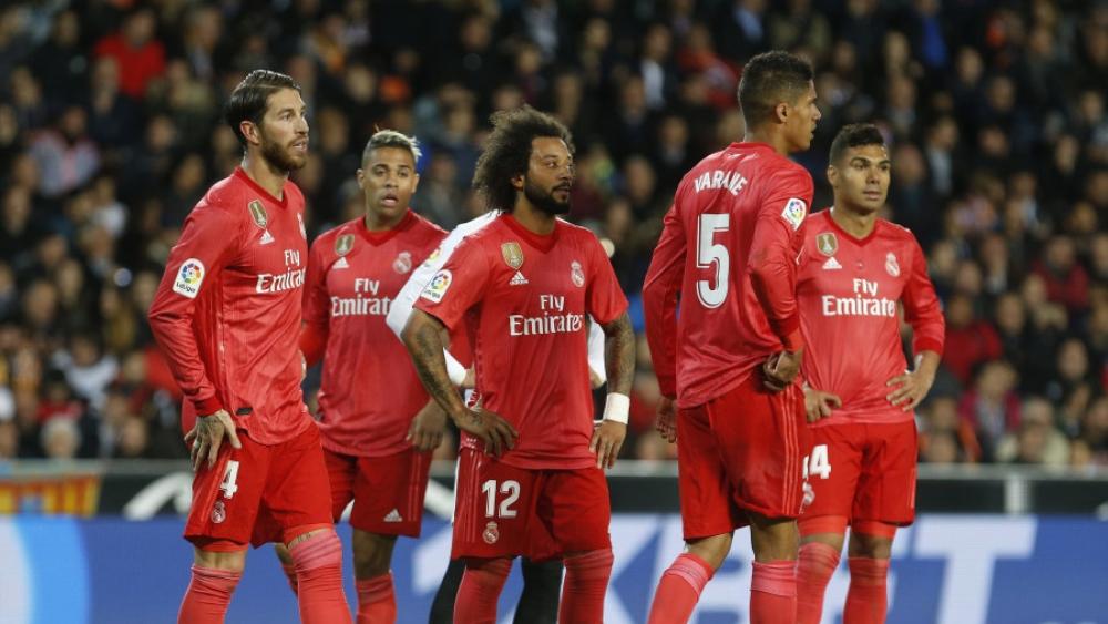 زيدان يخرج للدفاع عن مارسيلو: "أحب طريقة لعبه"