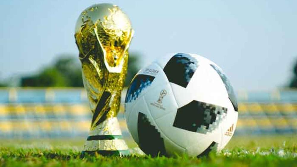 عُمان تطمح لاستضافة مونديال 2022 مع قطر