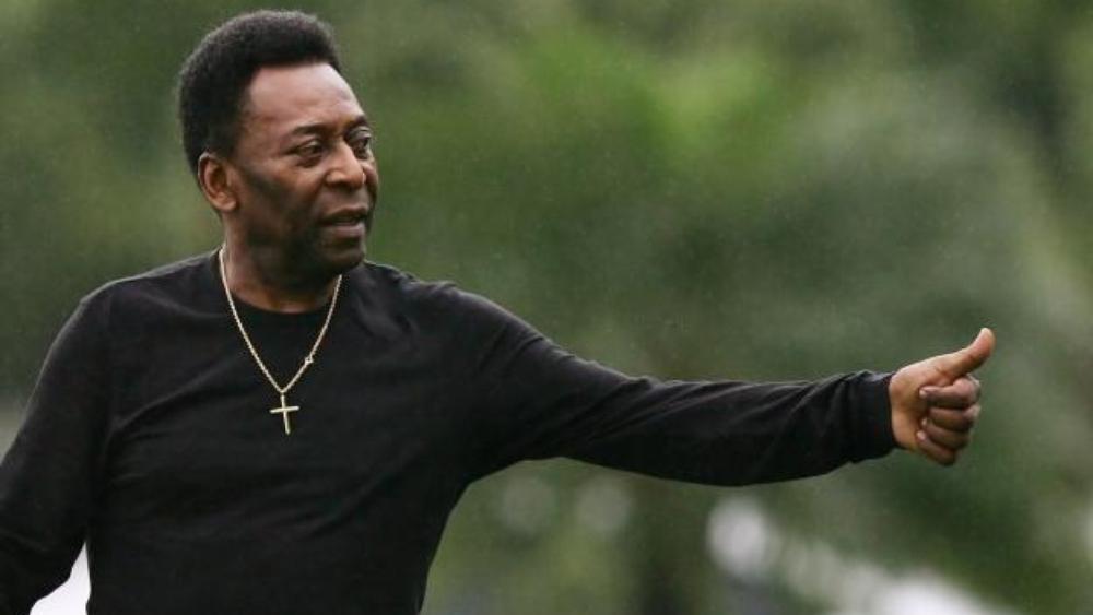 بيليه يعود إلى البرازيل قريبًا بعد شفائه من العدوى