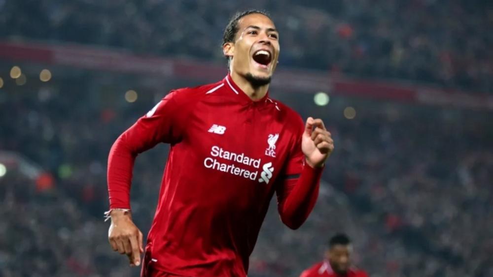 فان ديك يكشف لمن صوّت في جائزة الأفضل بإنجلترا