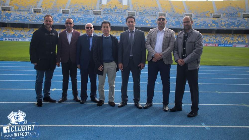 وفد من نادي إسبانيول برشلونة يزور إتحاد طنجة وشراكة مرتقبة بين الناديين
