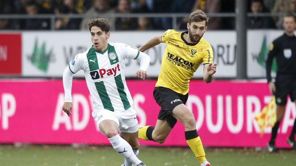 برشلونة "جاد" في التعاقد مع لاعب غرونينغين الشاب