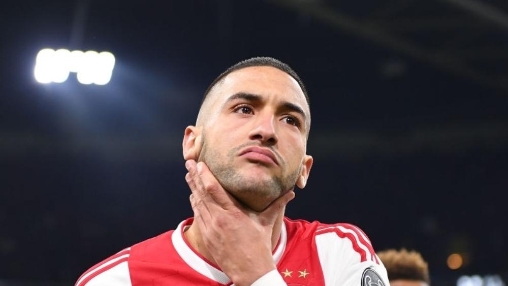 زياش: "لا.. لن أغلق الباب أمام نادي روما"