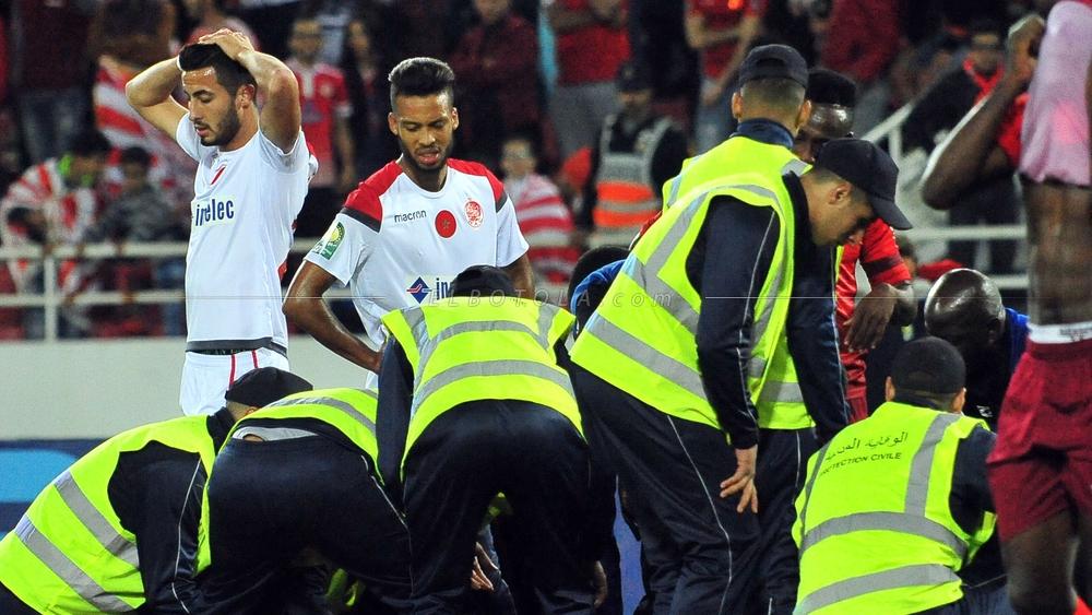 جماهير الوداد تعبر عن تضامنها مع حارس حوريا كوناكري و توجه رسالة خاصة لإدارة الفريق بشأنه