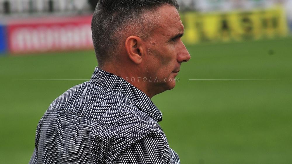 كارتيرون: "الوداد فريق كبير و سندخل مباراة الديربي بهدف الفوز"