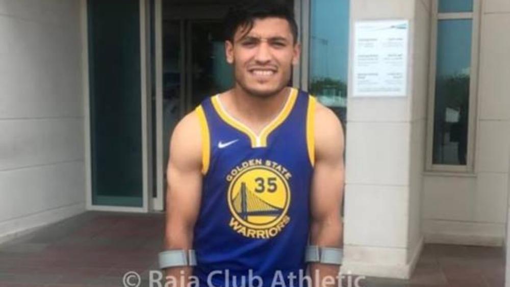 الحافيظي يغادر المستشفى بعد عمليته الجراحية الناجحة