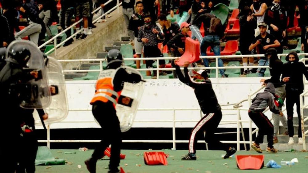 الجامعة تصدر "عقوبات بالجملة" في حق الجيش الملكي على خلفية أحداث مواجهة بركان