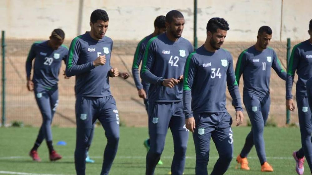 الدفاع الجديدي يضع "آخر اللمسات" قبل مواجهة المولودية الوجدية