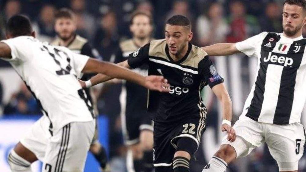 "ميرور": كبرى الأندية الإنجليزية مُهتمة بخدمات حكيم زياش