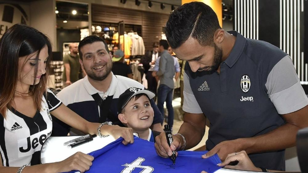 مشجع ليوفنتوس لـ"بنعطية": "أتمنى عودتك بعد مغادرة أليغري"