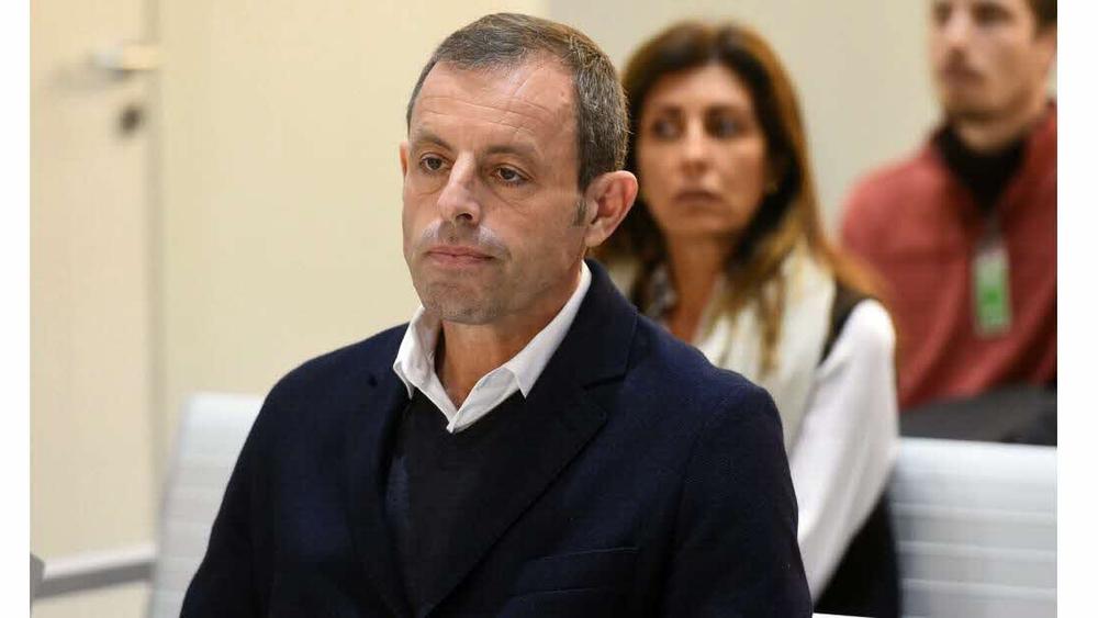 تبرئة ساندرو روسيل من تهمة تبييض الأموال