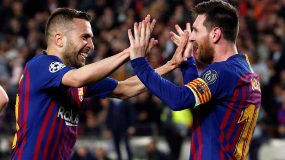 ألبا: بجوار ميسي أصبحت لاعبًا أفضل