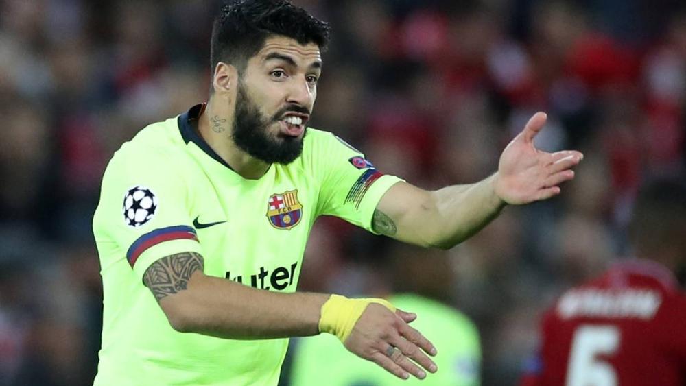 سواريز: "يجب انتقاد الجميع وبالأخص من ظنوا أن التأهل قد حسم"