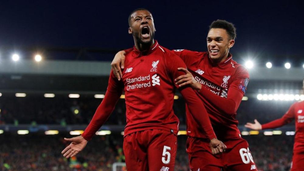 ألكسندر - أرنولد يكشف سر هدف ليفربول "الماكر" في برشلونة