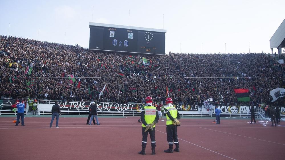 الـ"كورفا تشي" تدعو الجماهير إلى "مؤازرة الفريق".. دون نسيان حربها "ضد المفسدين"