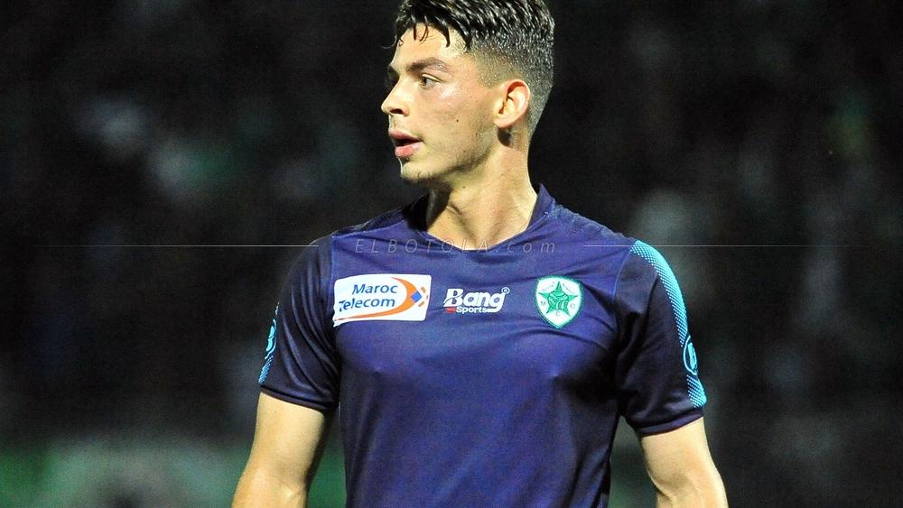 سفيان كركاش: "هذا ما قررته بشأن وجهتي القادمة بعد توصلي بعرضين من الرجاء و الوداد"