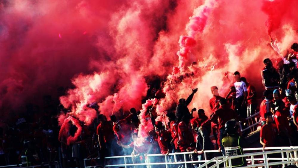 "الوينرز": "الطوفان الأحمر لن يتوقف إلا عند صعود النقاش للبُّودْيُوم في رادس"