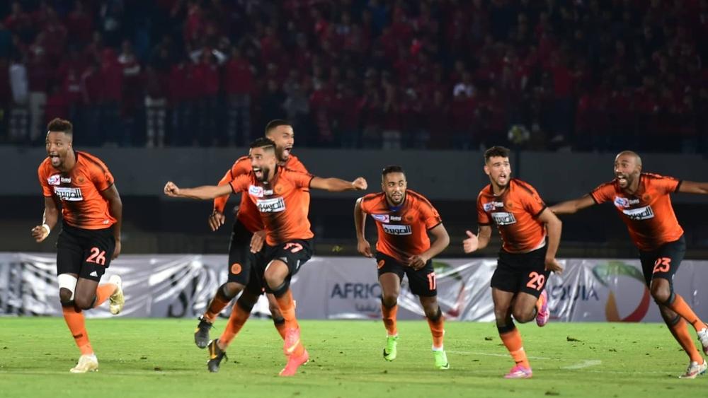 لاعبو نهضة بركان يعلنون من مصر مساندتهم لفريق الوداد الرياضي في النهائي القاري