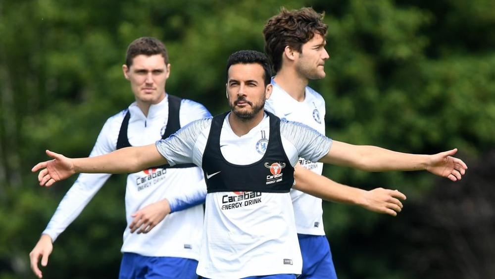 بيدرو متحمس لخوض نهائي الدوري الأوروبي