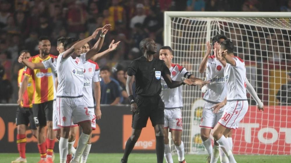 تتويج "صوري" للترجي التونسي .. "الكاف" و"الفيفا" يمتنعان عن تهنئته