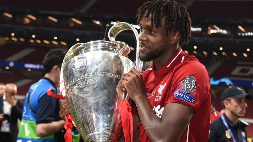 ملك الريمونتادا يلمح إلى إمكانية رحيله عن ليفربول