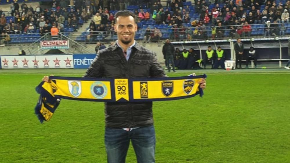 الزايري لـ"البطولة": "هكذا أقضي وقتي بعد الاعتزال .. وبوفال أكثر من يُشبهني"