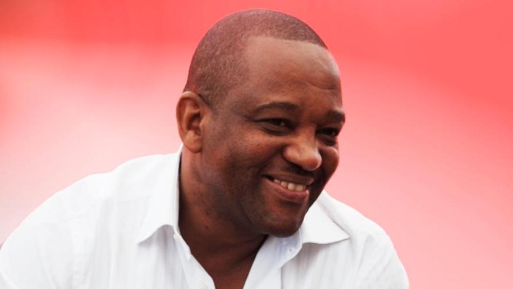 التيمومي لـ"البطولة": "لم أتفق رسمياً مع إدارة الجيش .. والصِّدق والعمل الجماعي مِفتاح النجاح"